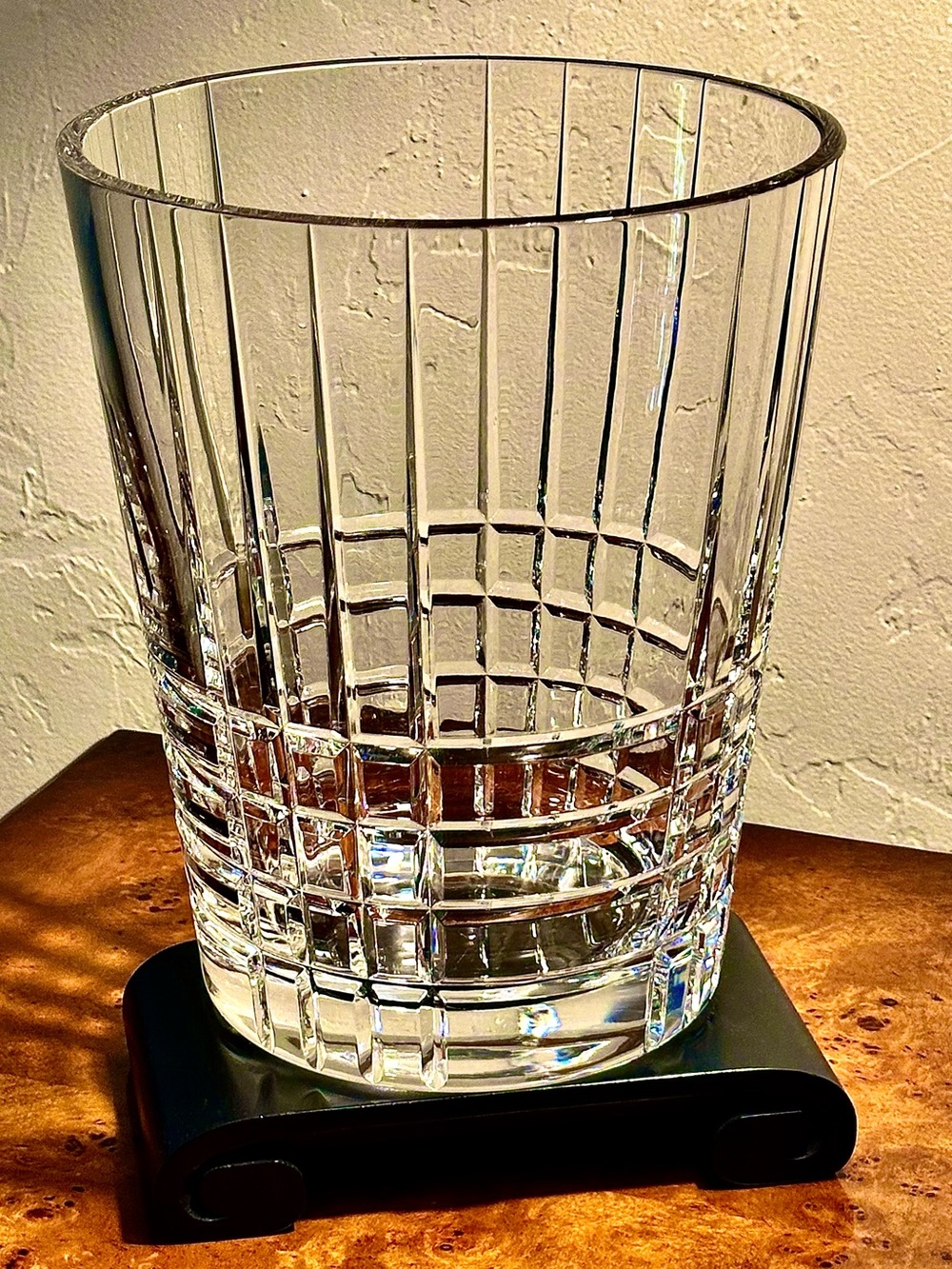 Tiffany & Co. Large Crystal Champagne Bucket - Plaid Pattern - - Picture 9 of 12